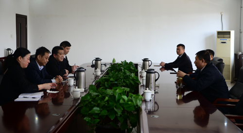 汶上縣委副書記、縣長(zhǎng)李洪文到新風(fēng)光公司調(diào)研